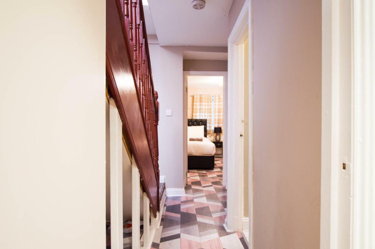Montgomery Apartments - Crighton Edimburgo Esterno foto