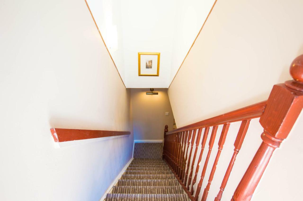 Montgomery Apartments - Crighton Edimburgo Esterno foto